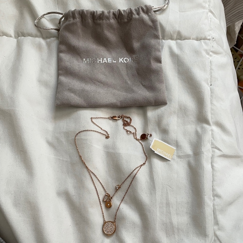 NWT Michael Kors Rose Gold Necklace